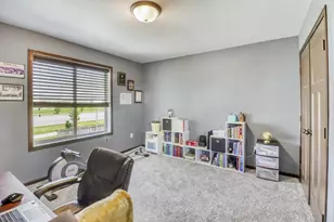 5001 44th St S, Fargo, ND 58104 - Photo 43