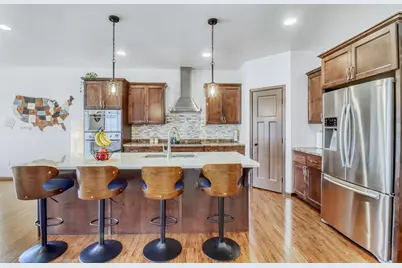 5001 44th Street S, Fargo, ND 58104 - Photo 15
