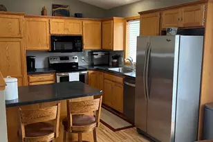 728 W 7th St, Litchfield, MN 55355 - Photo 9