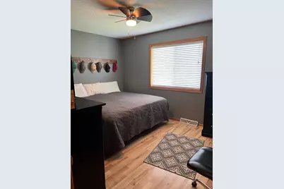 728 W 7th Street, Litchfield, MN 55355 - Photo 21