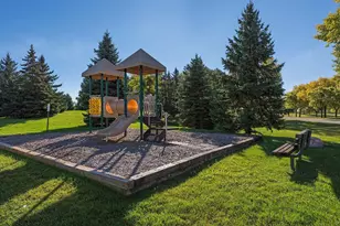 8447 Morgan Ln, Eden Prairie, MN 55347 - Photo 31
