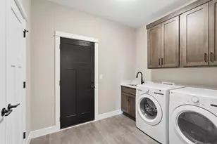 529 Chapman Hls Ct, Hudson, WI 54016 - Photo 21