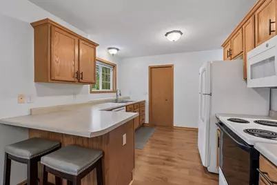 10088 Pleasure Creek Circle NE, Blaine, MN 55434 - Photo 13