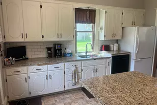 413 S Swift Ave, Litchfield, MN 55355 - Photo 13