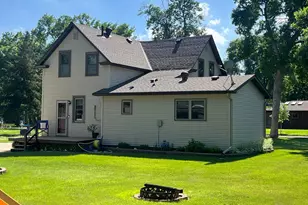 413 S Swift Ave, Litchfield, MN 55355 - Photo 9