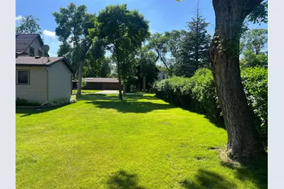 413 S Swift Avenue, Litchfield, MN 55355 - Photo 53