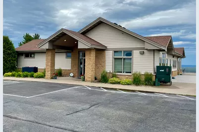 208 Skyline Drive, Wabasha, MN 55981 - Photo 9