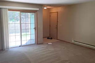 1917 Deerhaven Ln NE, Rochester, MN 55906 - Photo 11