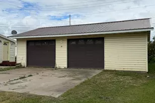 205 4th Ave SW, Roseau, MN 56751 - Photo 11