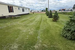 205 4th Ave SW, Roseau, MN 56751 - Photo 13