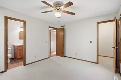 785 Santa Vera Drive, Chanhassen, MN 55317 - Photo 9