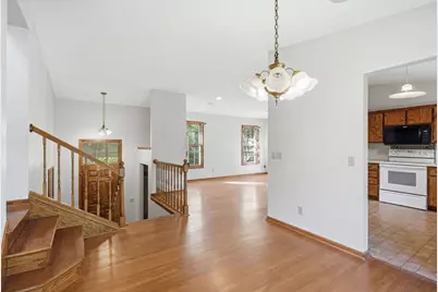785 Santa Vera Drive, Chanhassen, MN 55317 - Photo 5