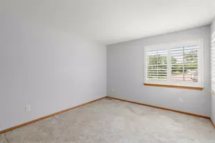 11677 Horizon Dr, Burnsville, MN 55337 - Photo 11