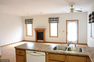 924 7th St SW, Pine City, MN 55063 - Photo 3