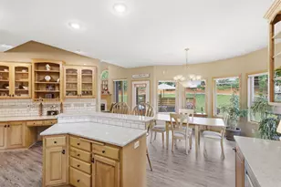 2311 Golf View Dr, River Falls, WI 54022 - Photo 13