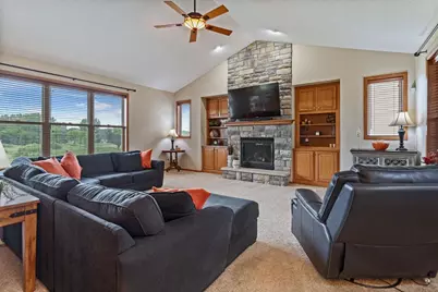1008 9th Street Court SE, New Prague, MN 56071 - Photo 5