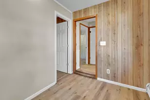 302 Squire Ave, Raymond, MN 56282 - Photo 25