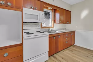 302 Squire Ave, Raymond, MN 56282 - Photo 7