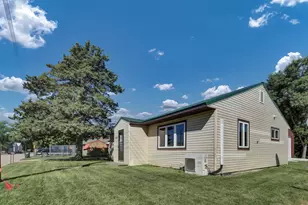 302 Squire Ave, Raymond, MN 56282 - Photo 27