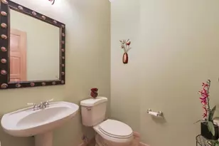 8217 W 93rd St Cir, Bloomington, MN 55438 - Photo 17