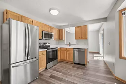 18191 Cattail Court, Eden Prairie, MN 55346 - Photo 9