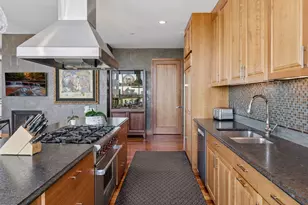 222 2nd St SE, Minneapolis, MN 55414 - Photo 15