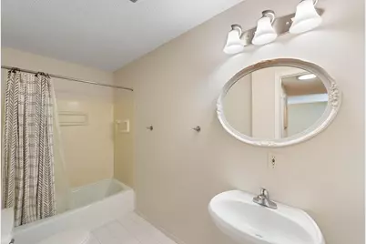 4820 Park Commons Drive #235, Saint Louis Park, MN 55416 - Photo 15