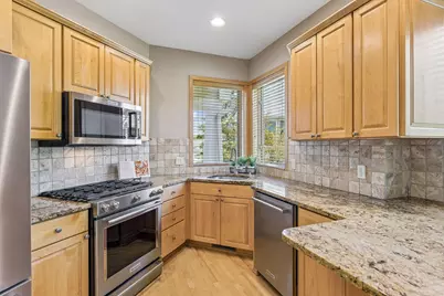 18769 Pines Way, Eden Prairie, MN 55347 - Photo 7