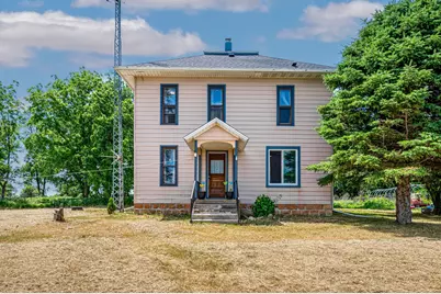 14089 430th Avenue, Blue Earth, MN 56013 - Photo 1