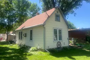 310 2nd St S, Grove City, MN 56243 - Photo 3