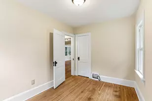 1812 Minnehaha Ave E, Saint Paul, MN 55119 - Photo 13