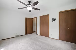 360 Allan Ave, Owatonna, MN 55060 - Photo 15