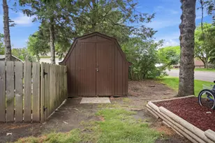 360 Allan Ave, Owatonna, MN 55060 - Photo 37