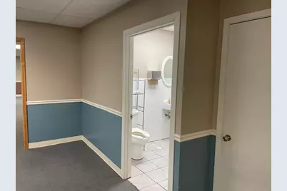 216 Washington Avenue S, Albert Lea, MN 56007 - Photo 5