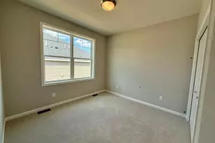 8204 Haywood Dr, Lino Lakes, MN 55014 - Photo 5