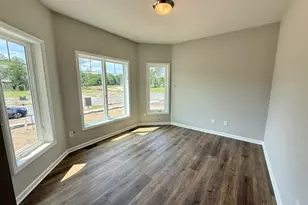 8204 Haywood Dr, Lino Lakes, MN 55014 - Photo 3