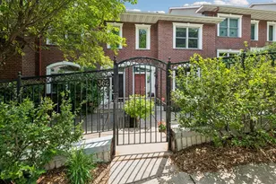 362 Ramsey St, Saint Paul, MN 55102 - Photo 1