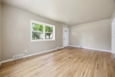 1605 5th Street S, Fargo,  58103 - Photo 7