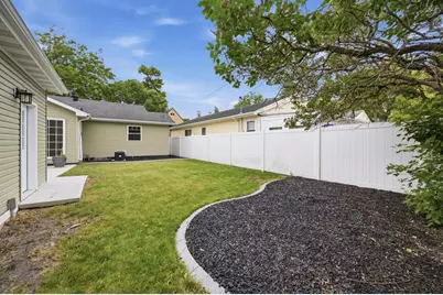 1605 5th Street S, Fargo,  58103 - Photo 25