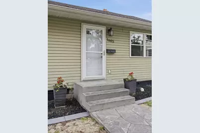1605 5th Street S, Fargo,  58103 - Photo 3