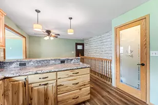 1497 Claudia Ave, La Crescent, MN 55947 - Photo 5