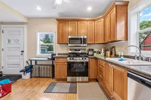 583 Marshall Ave, Saint Paul, MN 55102 - Photo 9