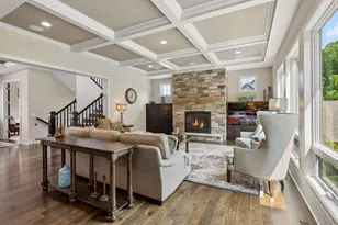 7400 Dogwood Rd, Chanhassen, MN 55331 - Photo 5