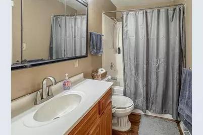 672 S Anna Avenue, Lake Crystal, MN 56055 - Photo 13