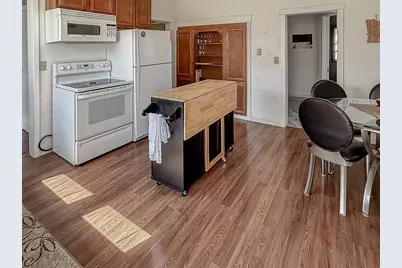 672 S Anna Avenue, Lake Crystal, MN 56055 - Photo 9