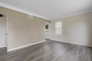 4440 7th St NE, Columbia Heights, MN 55421 - Photo 9