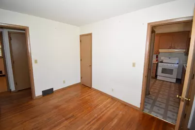 6536 Indiana Avenue N, Brooklyn Center, MN 55429 - Photo 17