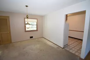 6536 Indiana Ave N, Brooklyn Center, MN 55429 - Photo 9