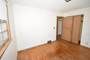 6536 Indiana Ave N, Brooklyn Center, MN 55429 - Photo 15