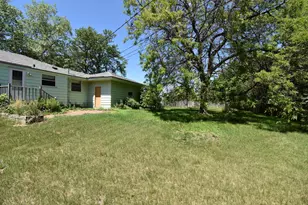 6536 Indiana Ave N, Brooklyn Center, MN 55429 - Photo 29